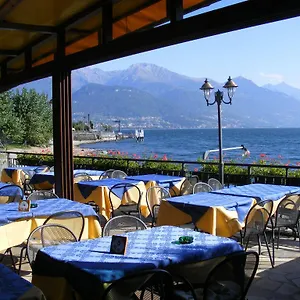 campeggio-residence-laguna-beach.it-lombardy.com/